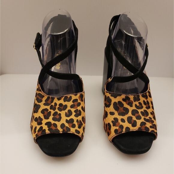 LuLaRoe NWOT leopard print 5" open‎ toe pump 11M - Picture 1 of 10